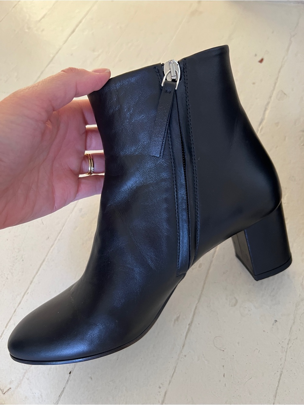 Theory Black Leather Pointed-Toe Ankle Boots